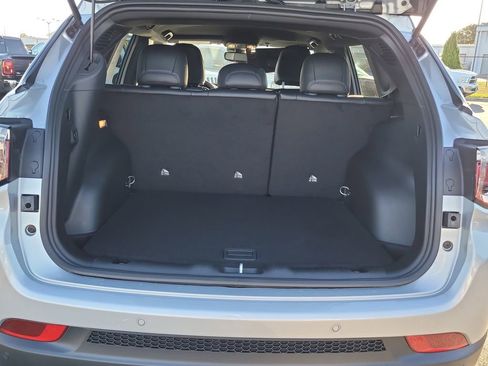 New 2026 Jeep Compass Limited image 8