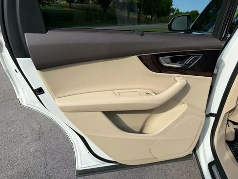 Used 2017 Audi Q7 2.0T Premium Plus image 27