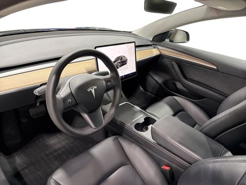 Certified 2023 Tesla Model 3 Standard Range RWD image 9