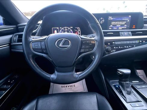Used 2019 Lexus ES 350 w/ Accessory Package 2 image 5