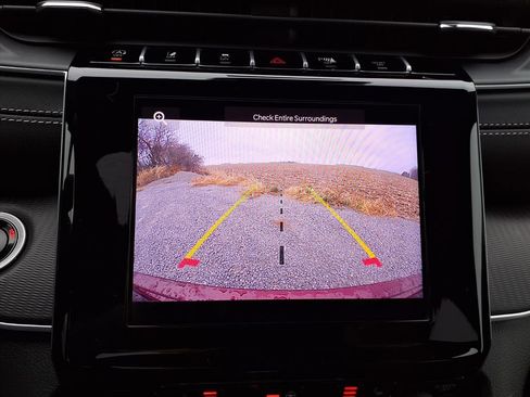 New 2025 Jeep Grand Cherokee Laredo X image 9