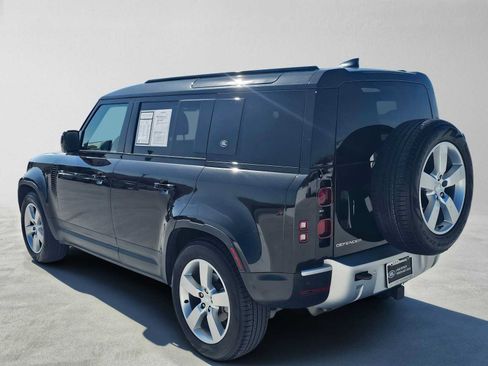 Used 2023 Land Rover Defender 110 AWD/4WD image 3