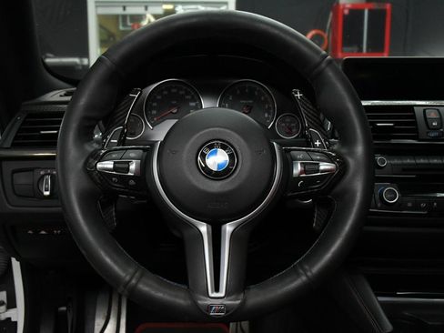 Used 2015 BMW M4 Coupe RWD image 24