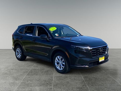 Used 2025 Honda CR-V LX image 7