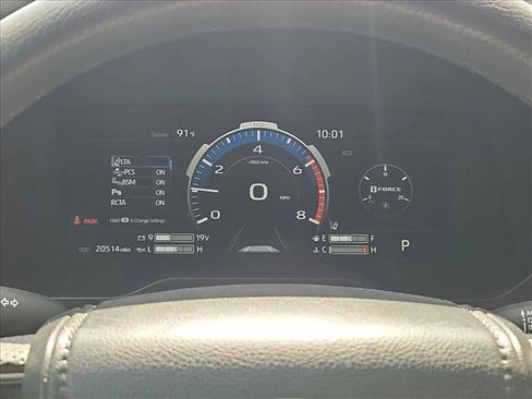 Used 2024 Toyota Tundra Limited w/ Power Package AWD/4WD image 11