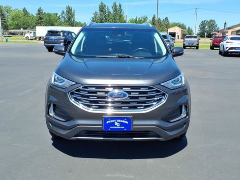 Used 2019 Ford Edge SEL w/ Equipment Group 201A AWD/4WD image 9