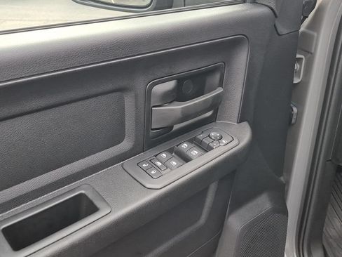 New 2027 RAM 3500 Tradesman AWD/4WD image 18