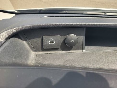 Certified 2024 Ford Transit 350 XLT RWD image 25