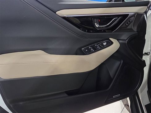 Used 2025 Subaru Outback Limited image 20