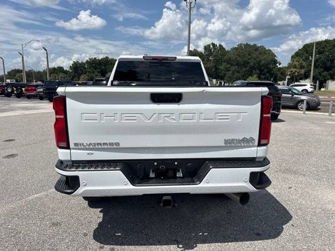 Used 2025 Chevrolet Silverado 3500 High Country w/ Technology Package AWD/4WD image 6