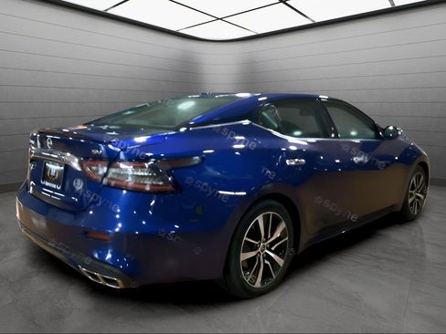 Used 2023 Nissan Maxima SV w/ Floor Mat Group image 7