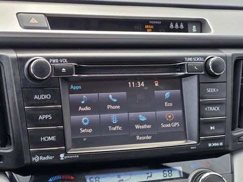 Used 2018 Toyota RAV4 XLE image 17