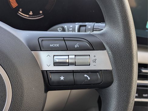 Used 2025 Hyundai Tucson SEL FWD image 28