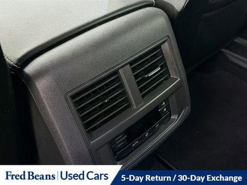 Used 2023 Volkswagen Atlas SE w/ Black Wheel Package image 25