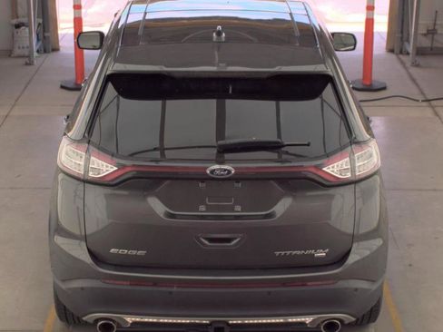 Used 2017 Ford Edge Titanium w/ Equipment Group 302A AWD/4WD image 6