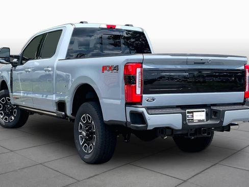 New 2026 Ford F250 Platinum AWD/4WD image 11