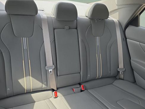 New 2026 Hyundai Elantra SEL Sport Premium FWD image 28