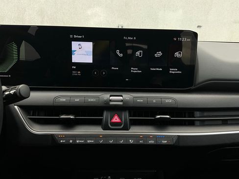 Used 2025 Kia K4 LXS image 27