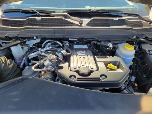 Used 2025 RAM 2500 Limited image 29