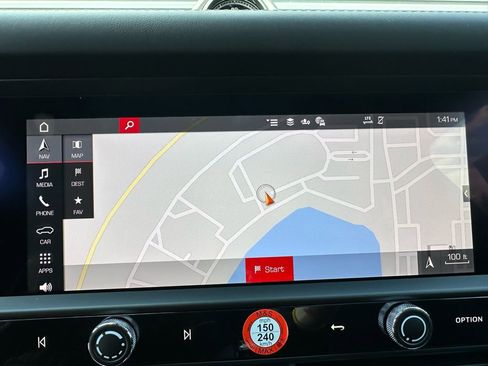 Used 2026 Porsche Macan image 31