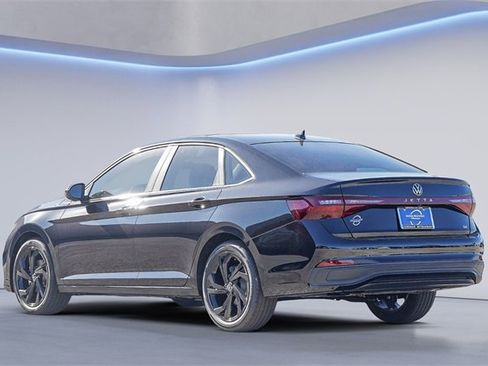 New 2026 Volkswagen Jetta SE image 6