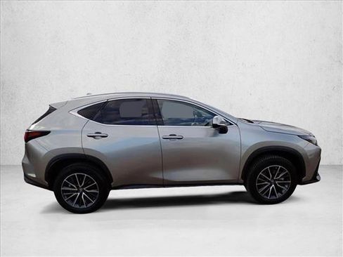 Used 2022 Lexus NX 350 AWD image 5