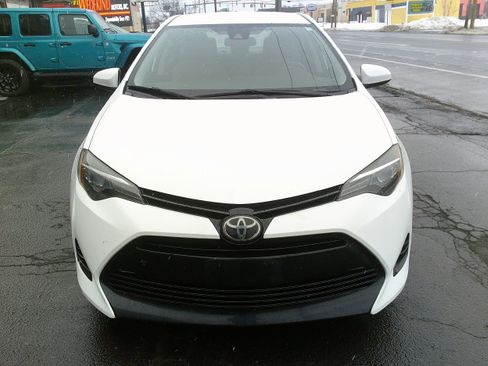 Used 2018 Toyota Corolla LE w/ Body Protection Package image 12