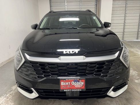 Used 2024 Kia Sportage SX image 8