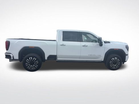 New 2026 GMC Sierra 2500 Denali Ultimate image 7