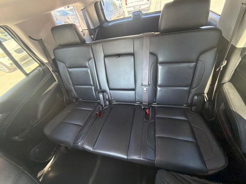 Used 2017 GMC Yukon SLT RWD image 25