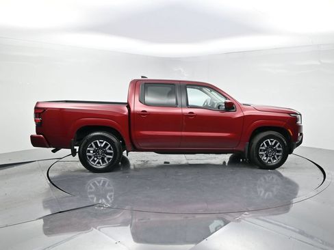 Used 2024 Nissan Frontier SL w/ Technology Package RWD image 4