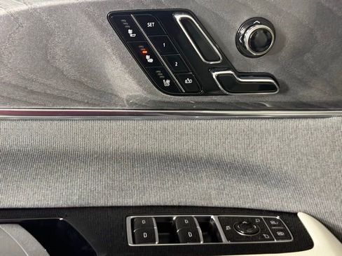 New 2026 Cadillac Escalade IQ Luxury 1 image 10