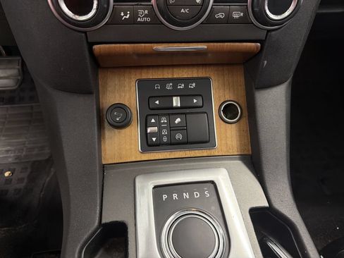 Used 2015 Land Rover LR4 HSE AWD/4WD image 23