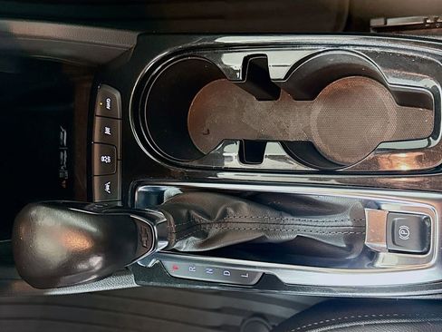 Used 2022 Chevrolet TrailBlazer ACTIV w/ Technology Package image 16