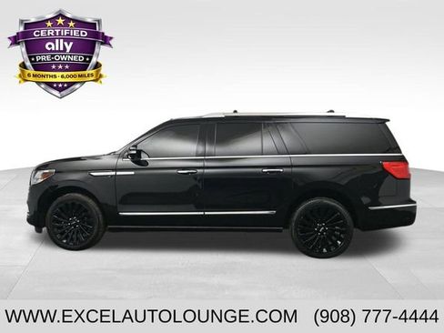 Used 2019 Lincoln Navigator L Reserve image 3