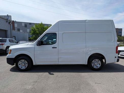 Used 2019 Nissan NV 2500 SV image 10