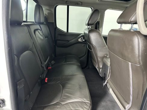 Used 2019 Nissan Frontier PRO-4X AWD/4WD image 28