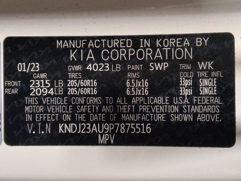 Used 2023 Kia Soul LX w/ LX Technology Package image 33