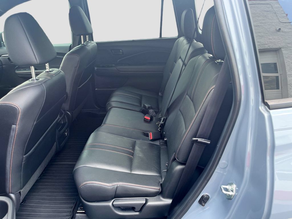 Used 2022 Honda Passport TrailSport image 25