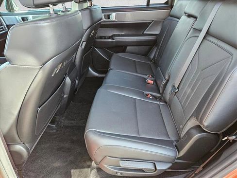 Certified 2025 Hyundai Santa Fe XRT image 17