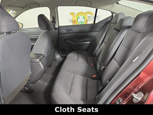 Used 2024 Nissan Altima 2.5 SV FWD image 12