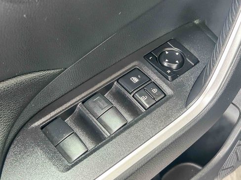 Used 2024 Toyota RAV4 LE AWD/4WD image 25