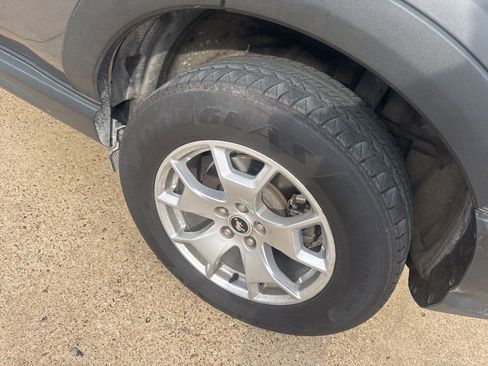 Used 2022 Ford Bronco Sport image 7