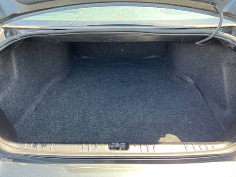 Used 2014 Chevrolet Impala LT w/ LT Sunroof Package FWD image 12