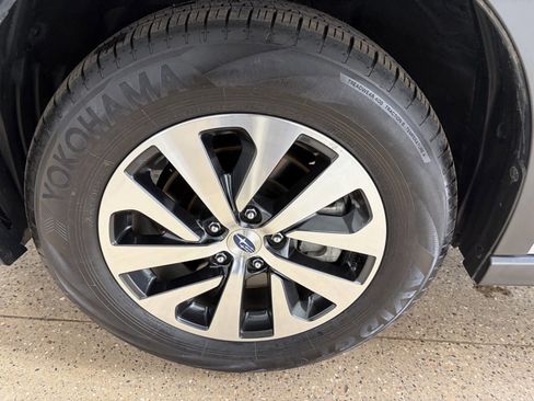 Used 2024 Subaru Outback image 33