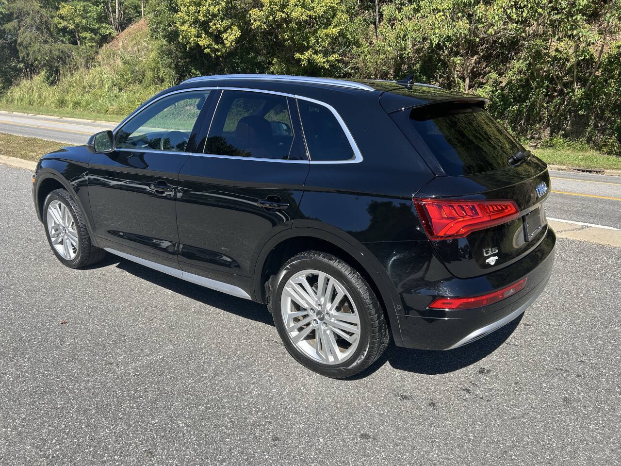 Used 2018 Audi Q5 Prestige AWD/4WD image 5