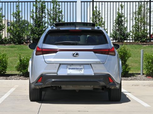 Used 2023 Lexus UX 250h F Sport FWD image 7
