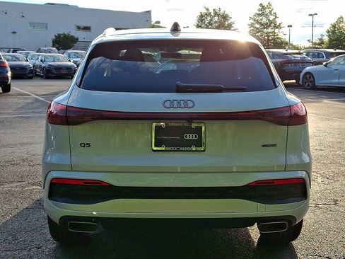 Certified 2025 Audi Q5 Premium Plus w/ Premium Plus AWD/4WD image 12