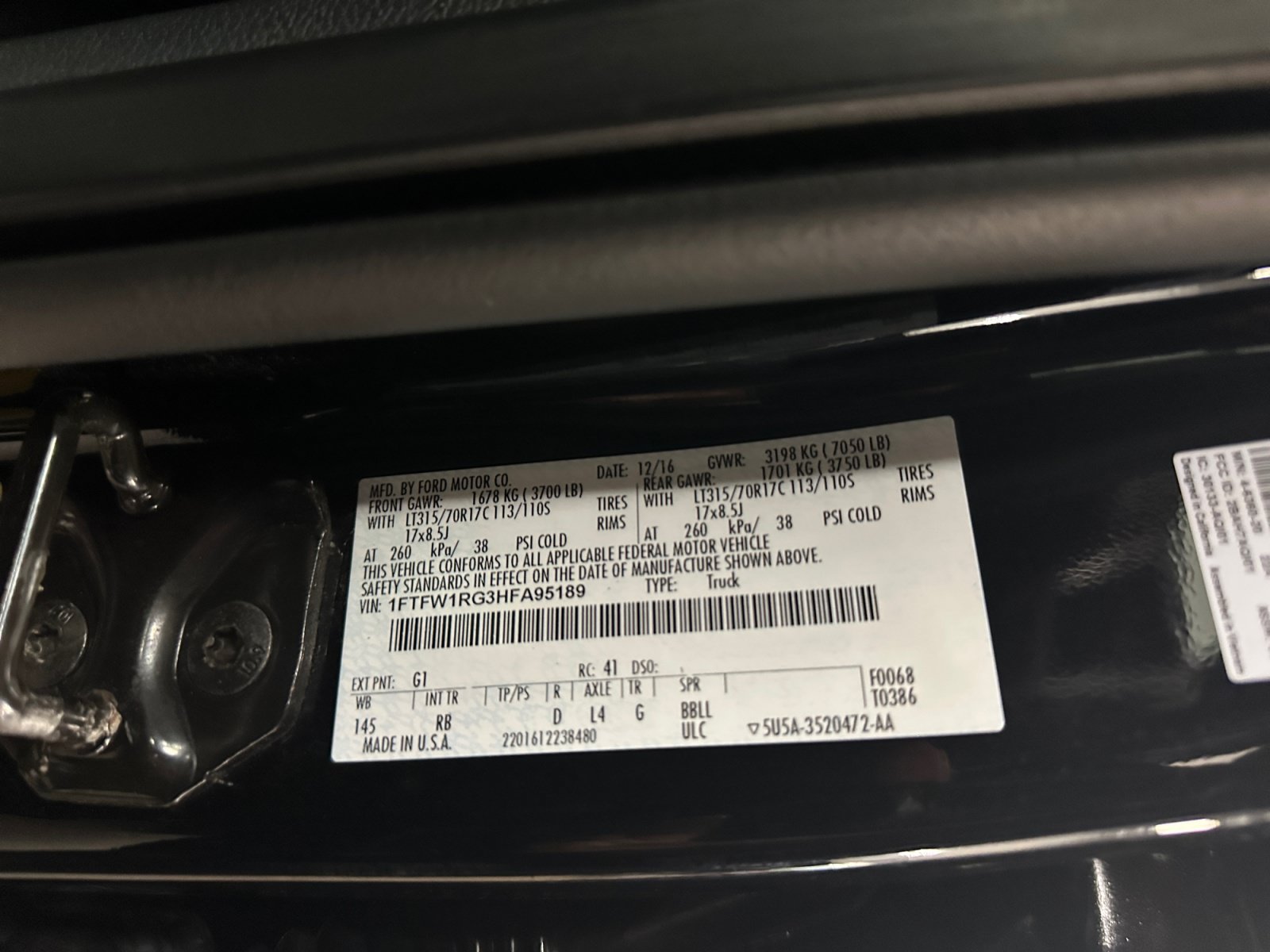 Used 2017 Ford F150 Raptor w/ Equipment Group 802A Luxury AWD/4WD image 11