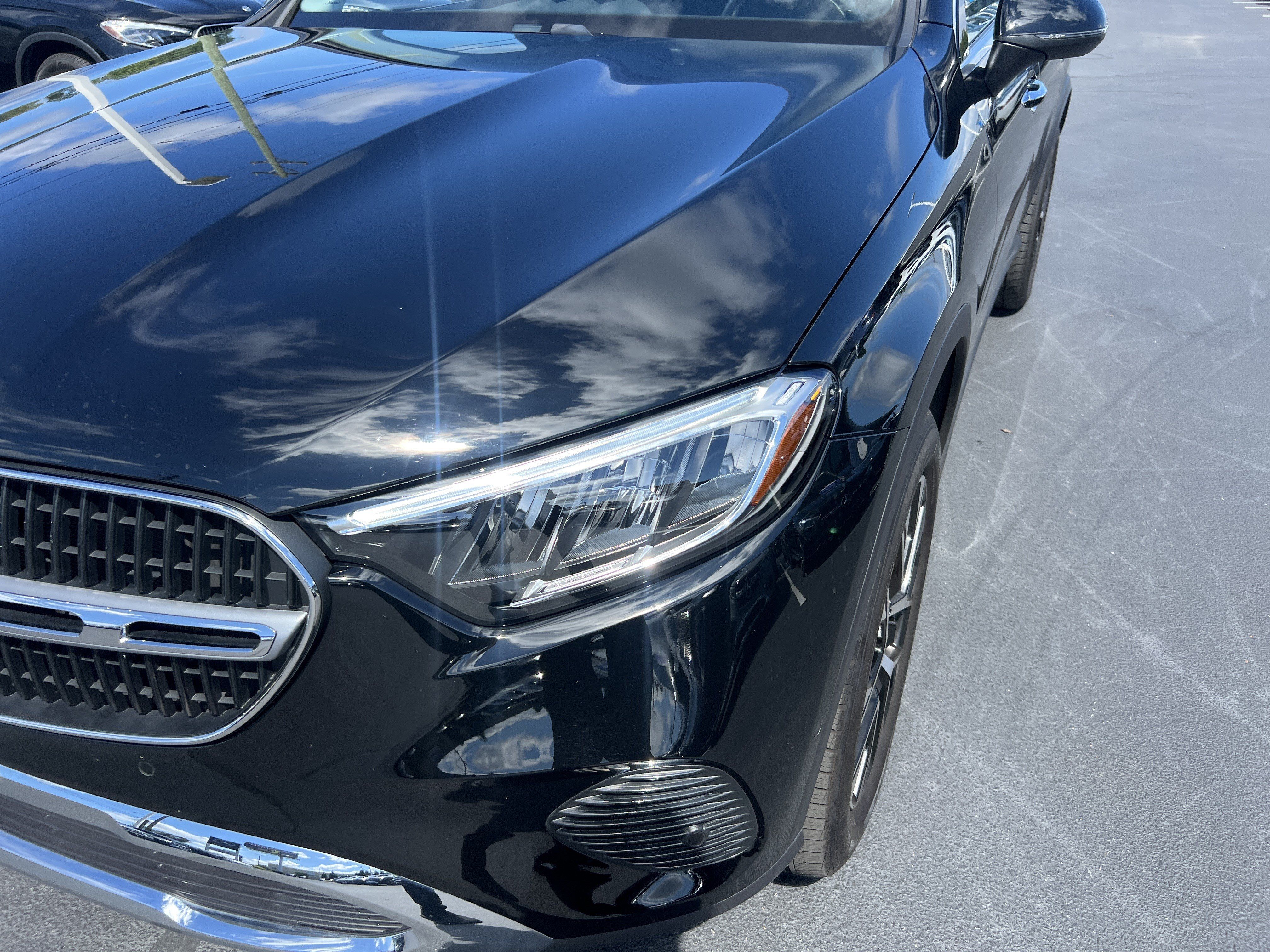 Certified 2025 Mercedes-Benz GLC 350e 4MATIC image 6